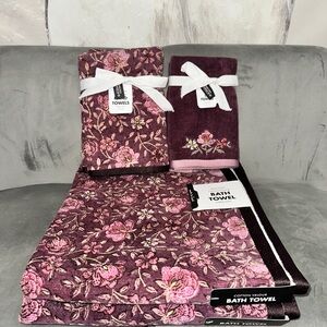 Floral Burgundy Bath Towel Set